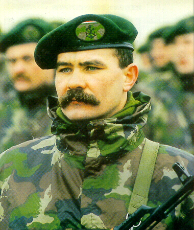 hunphoto.jpg (265898 bytes)